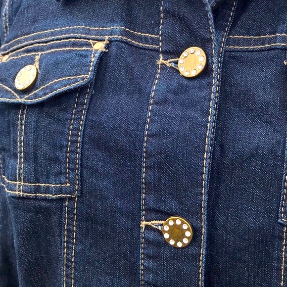 NWOT BACCINI Dark Denim Unlined Jean Jacket Size Medium - Picture 7 of 16
